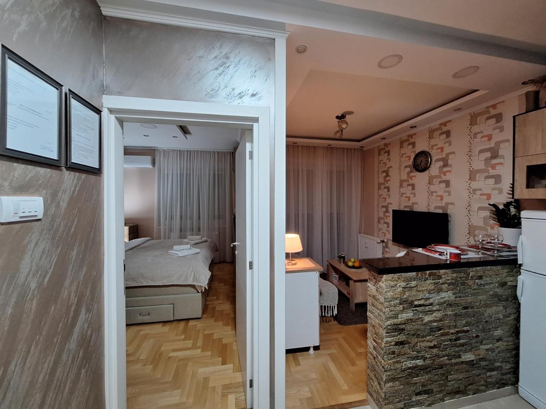 Lux Apartment Sanja 1 スボティツァ エクステリア 写真