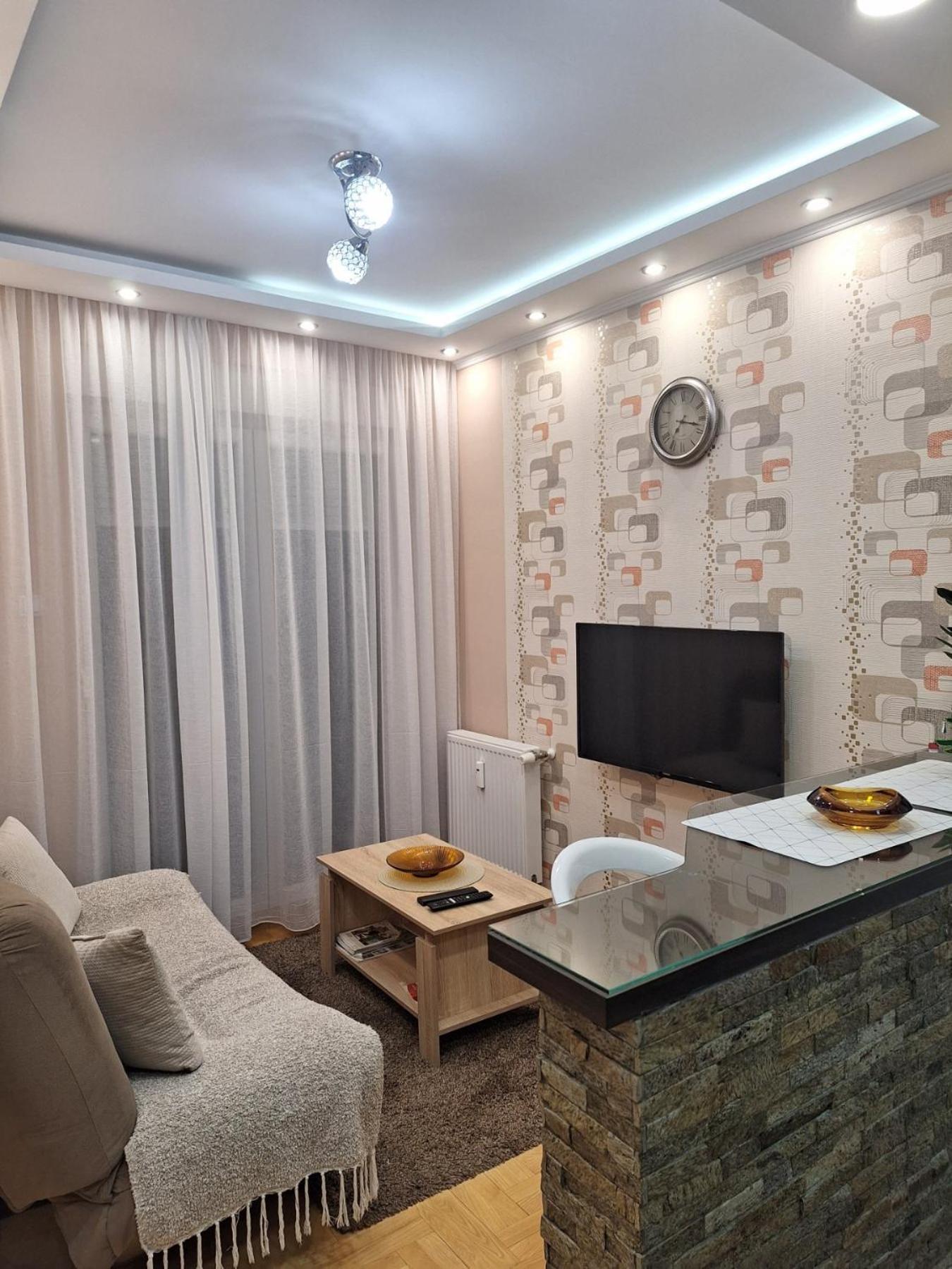 Lux Apartment Sanja 1 スボティツァ エクステリア 写真