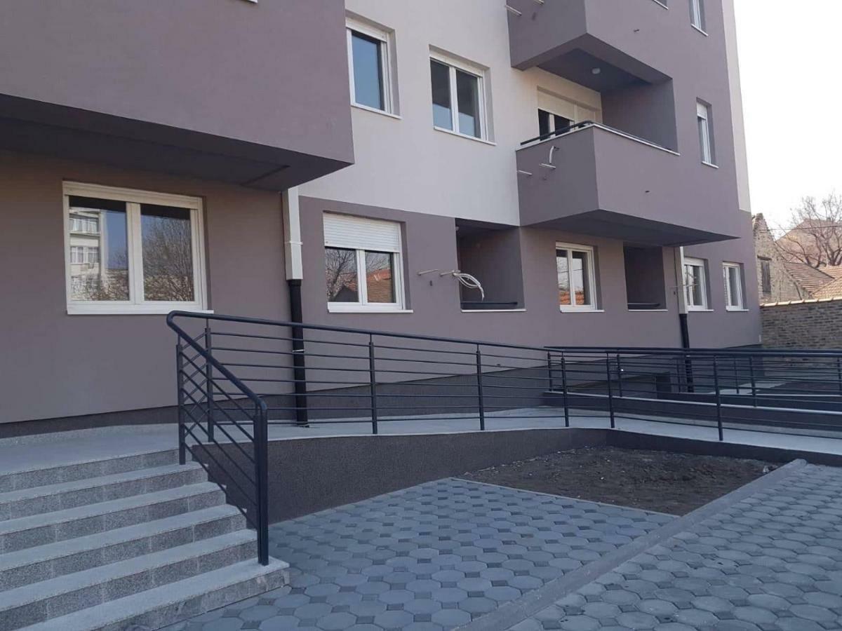Lux Apartment Sanja 1 スボティツァ エクステリア 写真
